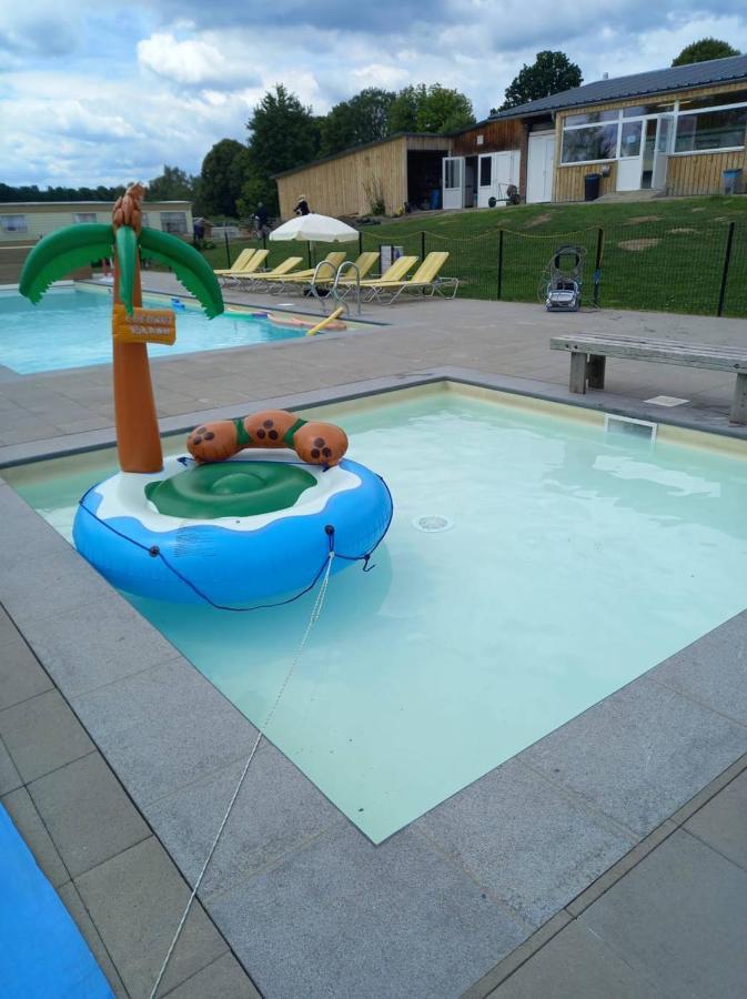 Camping Oos Heem Montenau エクステリア 写真