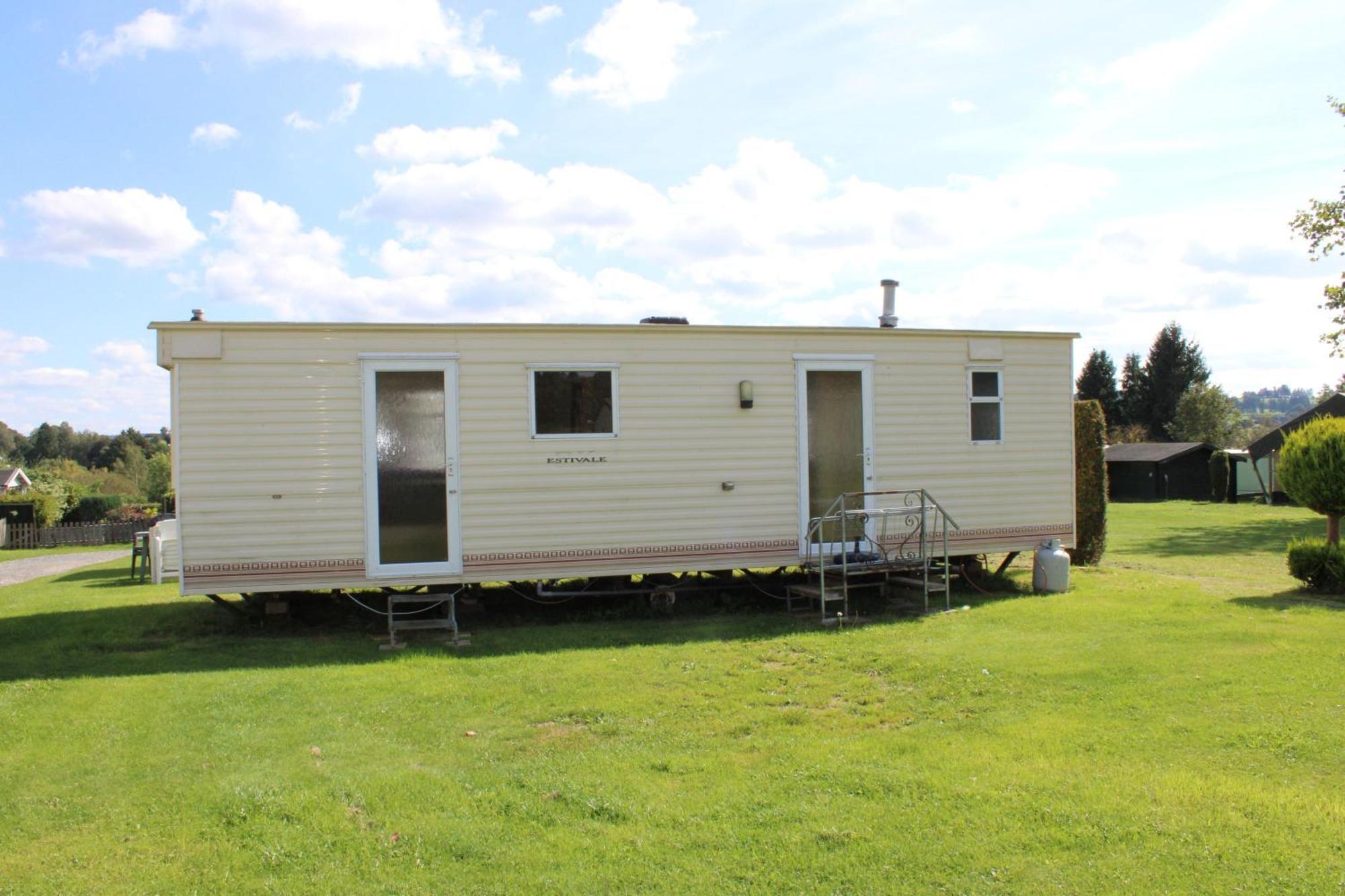 Camping Oos Heem Montenau エクステリア 写真