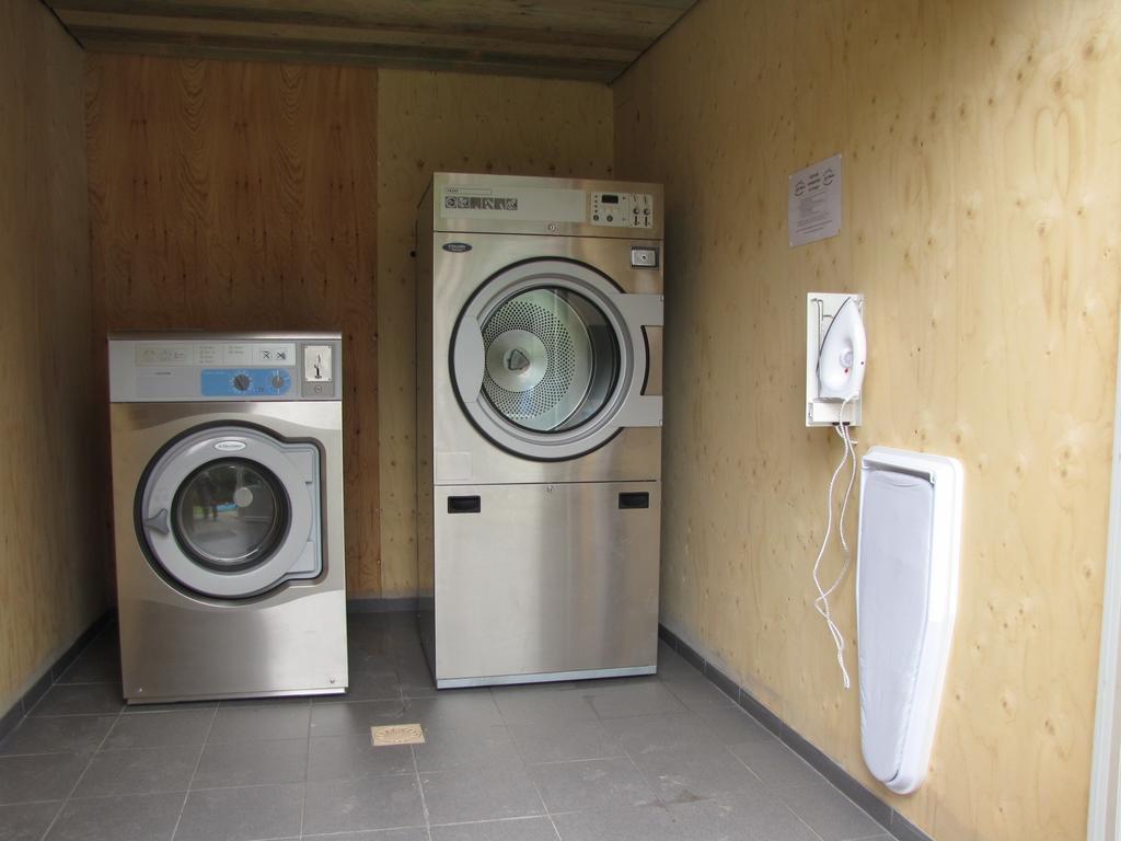 Camping Oos Heem Montenau エクステリア 写真