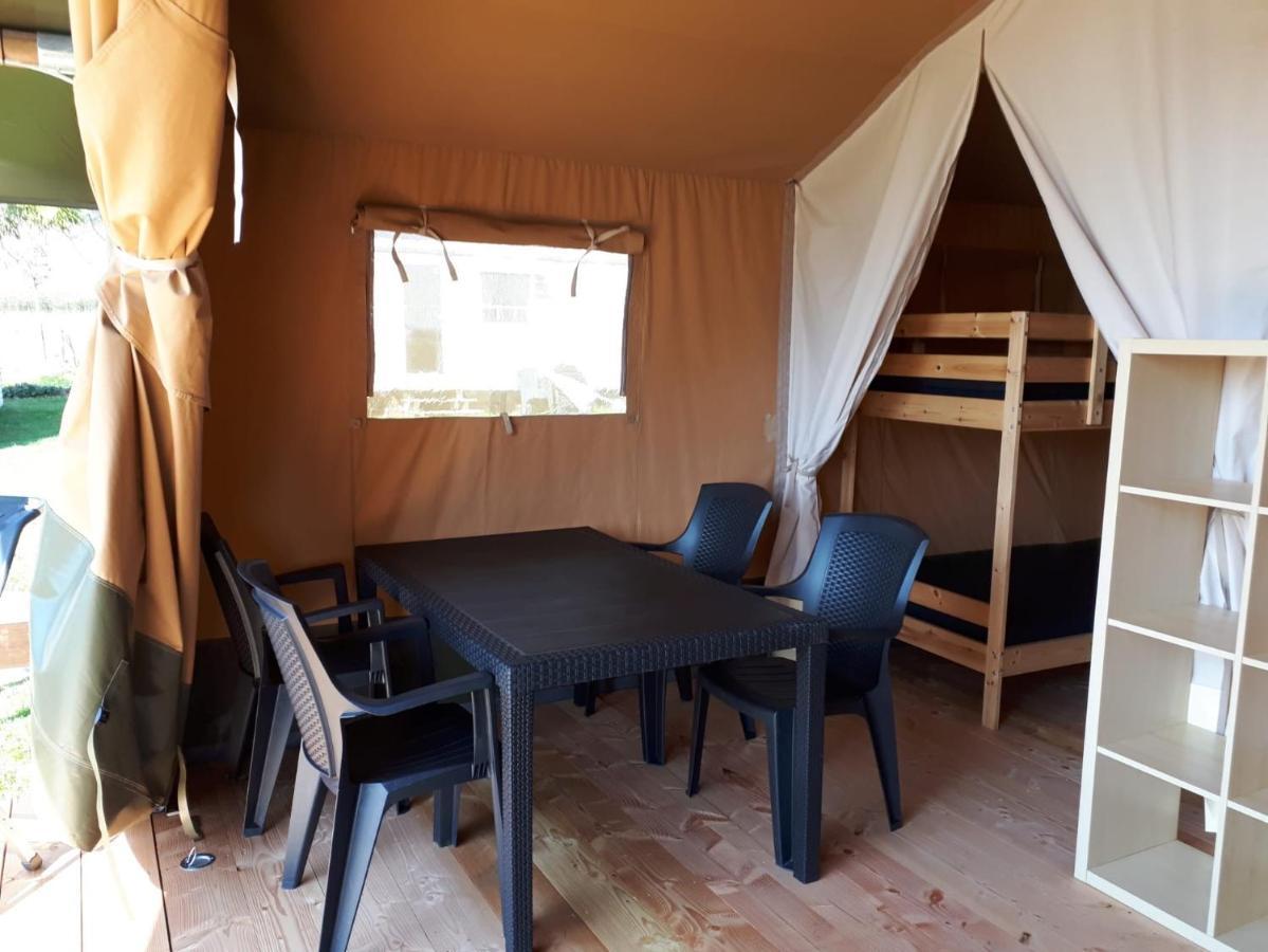 Camping Oos Heem Montenau エクステリア 写真