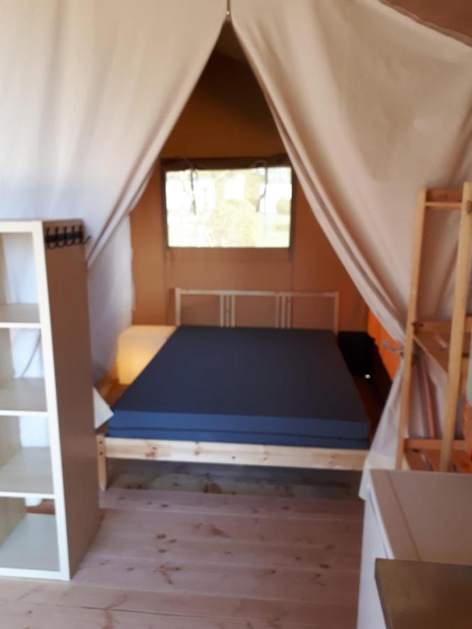 Camping Oos Heem Montenau エクステリア 写真